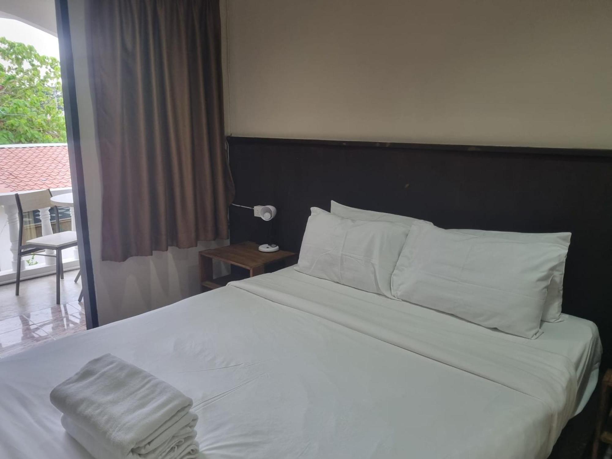 New Breakers Hotel Rawai المظهر الخارجي الصورة