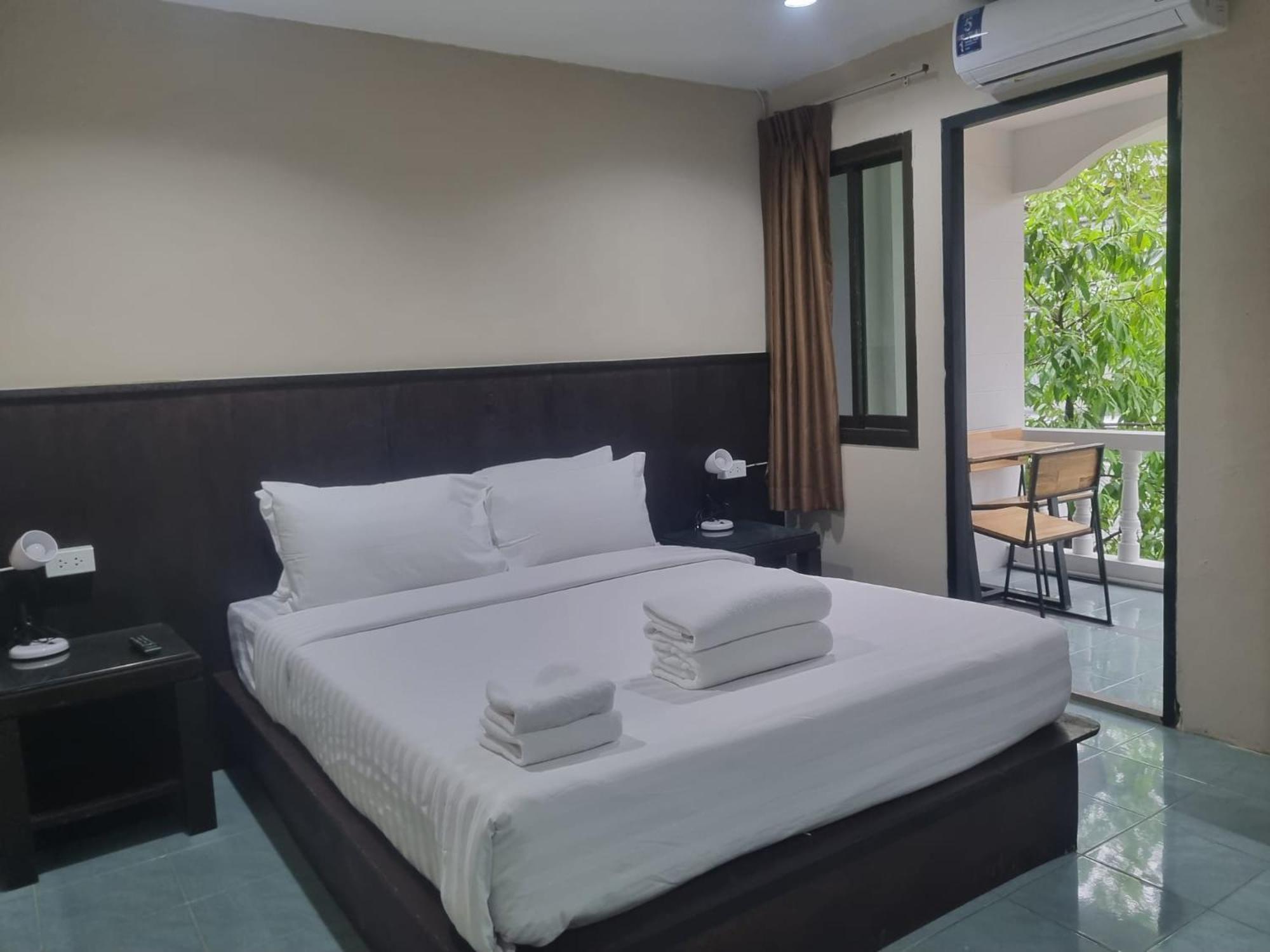 New Breakers Hotel Rawai المظهر الخارجي الصورة