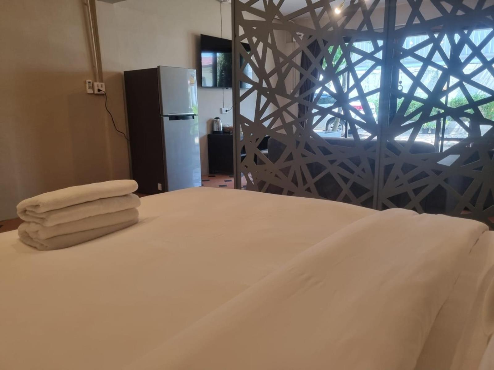 New Breakers Hotel Rawai المظهر الخارجي الصورة